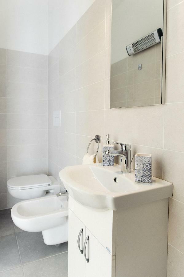 Da Olga Apartment Desenzano del Garda Ngoại thất bức ảnh