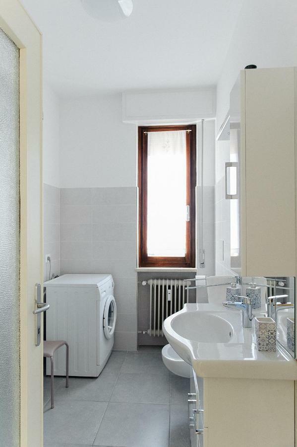 Da Olga Apartment Desenzano del Garda Ngoại thất bức ảnh