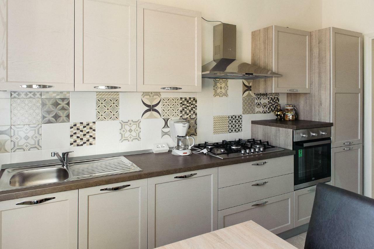 Da Olga Apartment Desenzano del Garda Ngoại thất bức ảnh