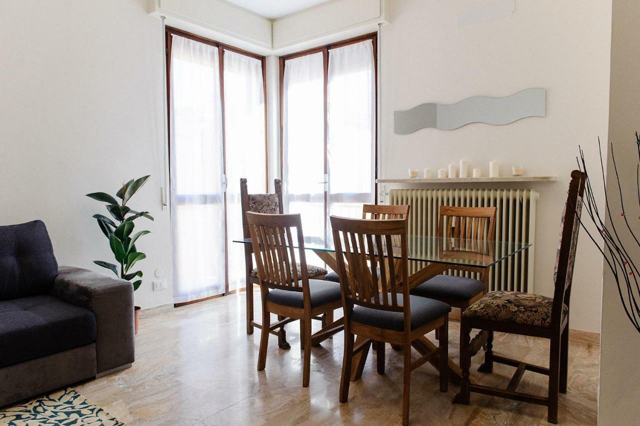 Da Olga Apartment Desenzano del Garda Ngoại thất bức ảnh